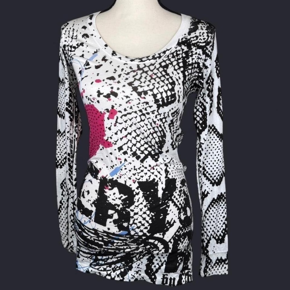Deadstock Y2K crystal rock long sleeve top Size XS